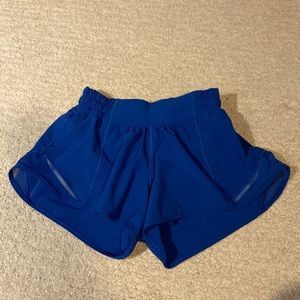 Lululemon Hotty Hot Shorts Color Symphony Blue Size 2 Low Rise 2.5 inch